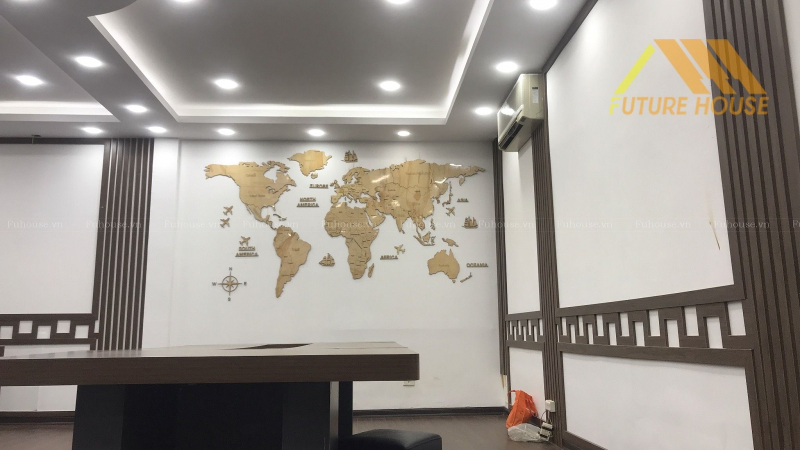 bản đồ gỗ trang trí tường