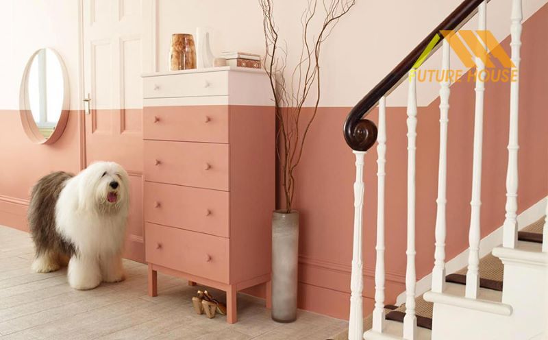 Các kệ gỗ giúp hành lang của bạn trở thành nơi cất đồ đạc tiện lợi